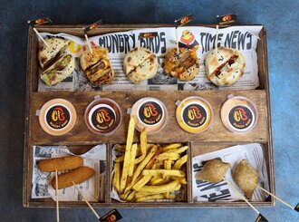 Fırında Mini Burgerler görseli