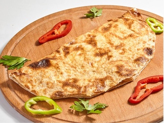 Kaşarlı Meksika Pidesi görseli