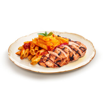 Mangalda Tavuk Ve Köz Domates Soslu Penne görseli