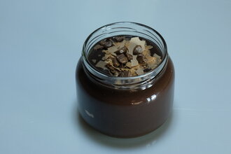 Fıstık Drajeli Profiterol görseli