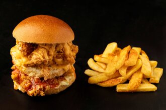 Empire State Chicken Burger görseli