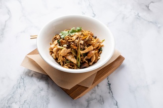 Tavuklu Noodle görseli