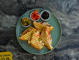 Tulum Peynirli Tost görseli
