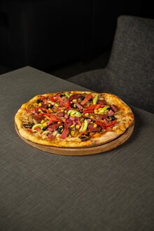 Karışık Pizza görseli