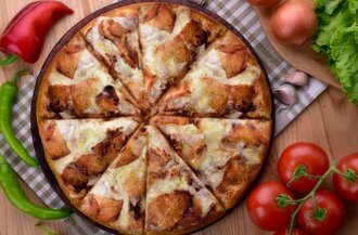 Tavuk Dönerli Pizza görseli