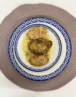 Püreli Kadınbudu Köfte & Makarna Menü (450 Gr.) görseli