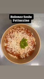 Bolonez Soslu Makarna görseli