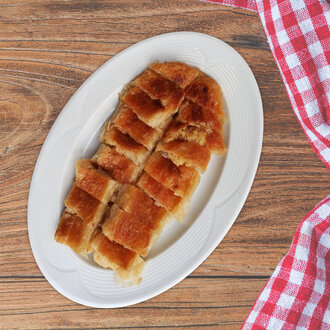 Peynirli Börek görseli