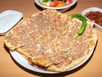 Kıymalı Pide (2 Adet) görseli