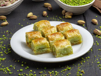 Özel Fıstıklı Dürüm (Porsiyon) görseli