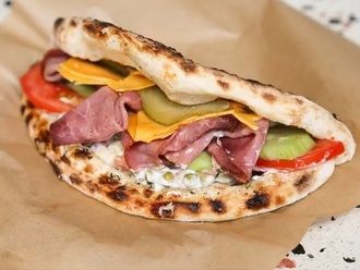 Romesco Roast Beef Sandviç görseli