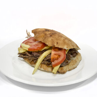 Tombik Ekmek Arası Kaşarlı Et Döner görseli
