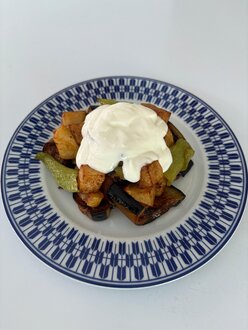 Yoğurtlu Kızartma görseli