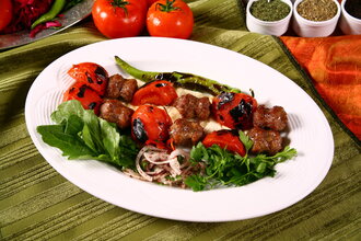 Domatesli Kebap görseli