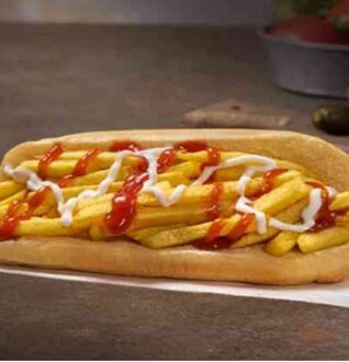 Sosisli Patso Sandviç görseli