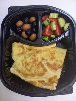 Sucuklu Kaşarlı Omlet görseli