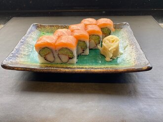 Canadian Roll (8 Pcs.) görseli