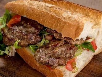 Elazığ Usulü Köfte Ekmek görseli