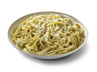 Pesto Soslu Makarna görseli