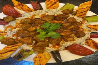 Alinazik (Yoğurtlu) (Patlıcanlı) görseli