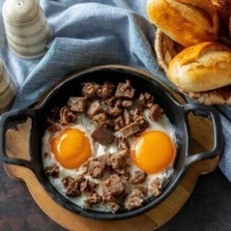 Kavurmalı Yumurta görseli