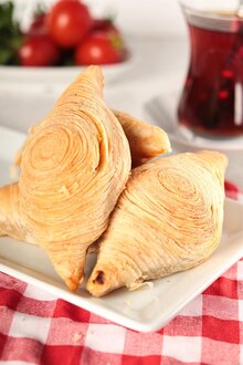 Peynirli Mekik Böreği(1 Adet) görseli