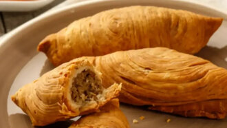 Kıymalı Mekik Böreği(1 Adet) görseli