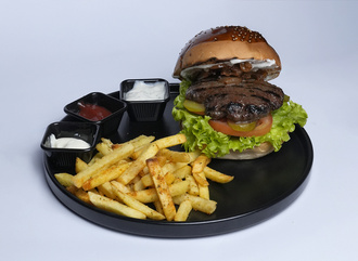 Classic Burger görseli
