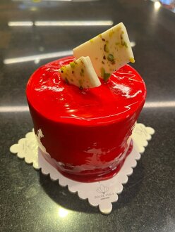 Frambuazlı Pasta görseli