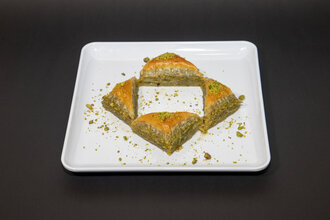 Fıstıklı Ev Baklavası (500 Gr.) görseli