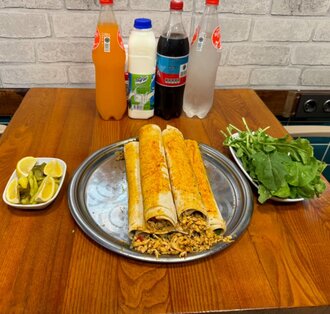 Tavuk Tantuni Beşli Menü. 5 Tavuk Dürüm Veya Ekmek + 1 Lt. İçecek. görseli