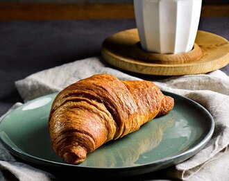 Tereyağlı Kruvasan görseli