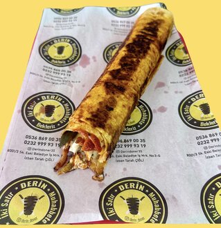 Antakya Usulü Cheddarlı Tavuk Döner Dürüm görseli
