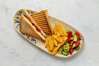 Karışık Tost görseli