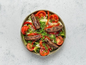 Çöp Şiş Köfte Salata görseli
