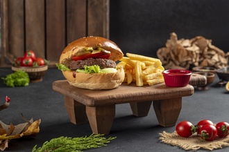 Falafel Burger görseli