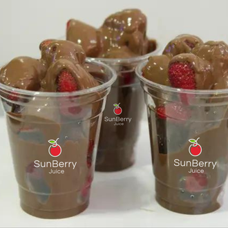 Çikolatalı Çilekli Cup görseli