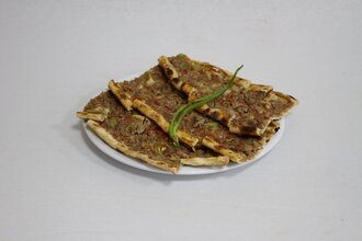 Kuşbaşılı Pide görseli