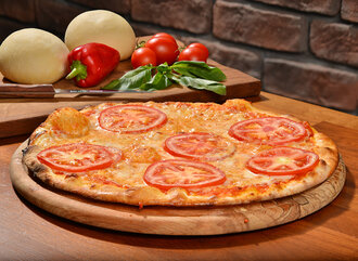 Margherita Pizza (Orta) görseli