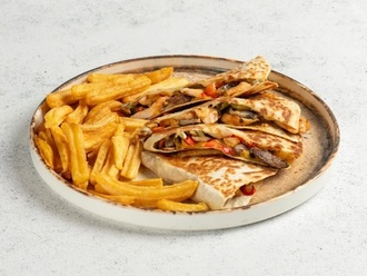 Karışık Quesadilla görseli
