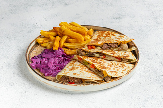 Karışık Quesadilla görseli