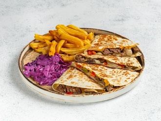 Etli Quesadilla görseli