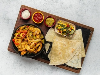 Tavuk Fajita görseli