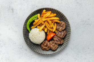 Izgara Köfte görseli