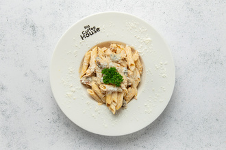 Penne Alfredo görseli