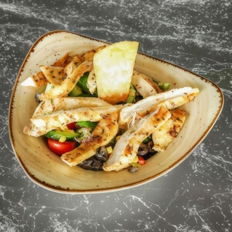 Tavuklu Salata görseli