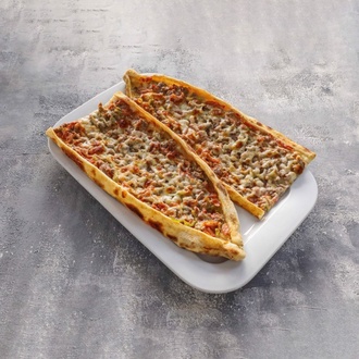 Kıymalı Kaşar Peynirli Pide (İnce Hamurlu) görseli
