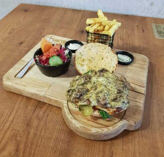 Motto Chichen Milano Burger görseli