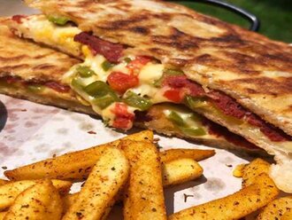 Karışık Sebzeli Tost görseli