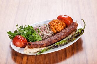 Migros Yemek Özel 2 Kebap Porsiyon Menü (2 Adet 17 Cl. Ayran) görseli